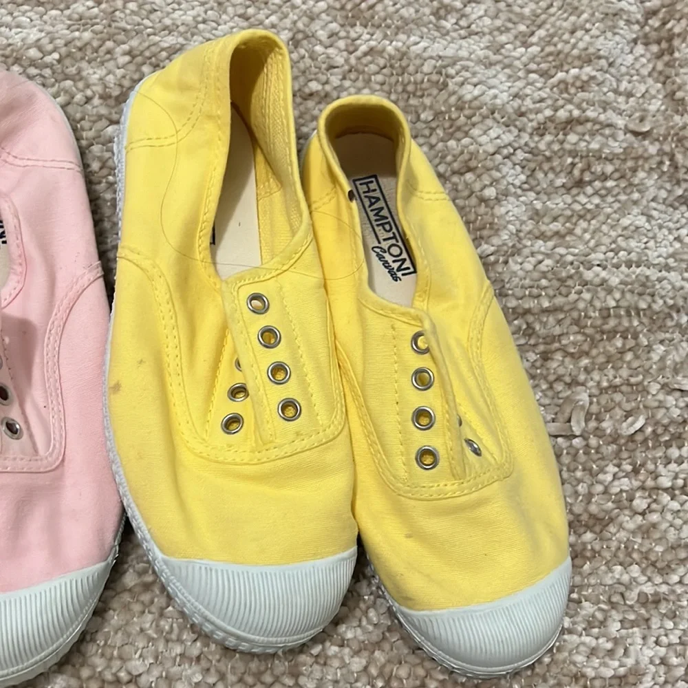 3 Pairs of used Hampton Canvas Shoes - Picture 4 of 4